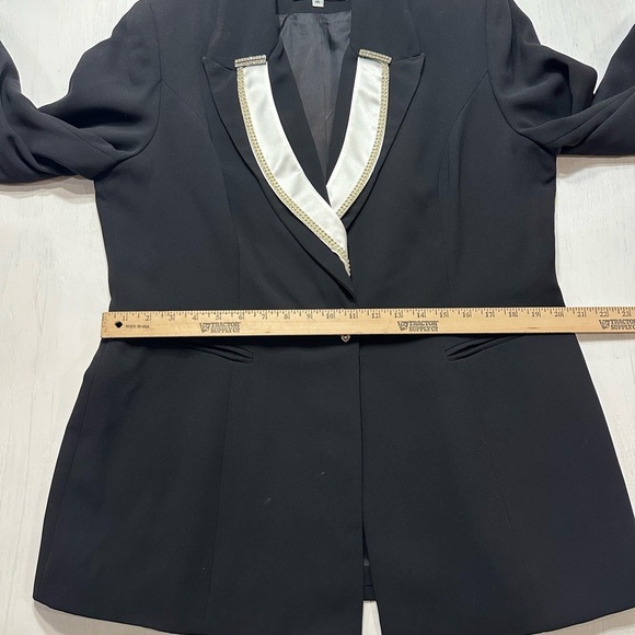 Vtg 80’s Daniela by Neicy’s Skirt Suit Black White Satin Rhinestone Lapel Sz 16 - Picture 3 of 14
